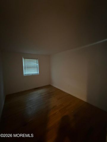 233 Arkansas Avenue, Toms River, NJ 08753