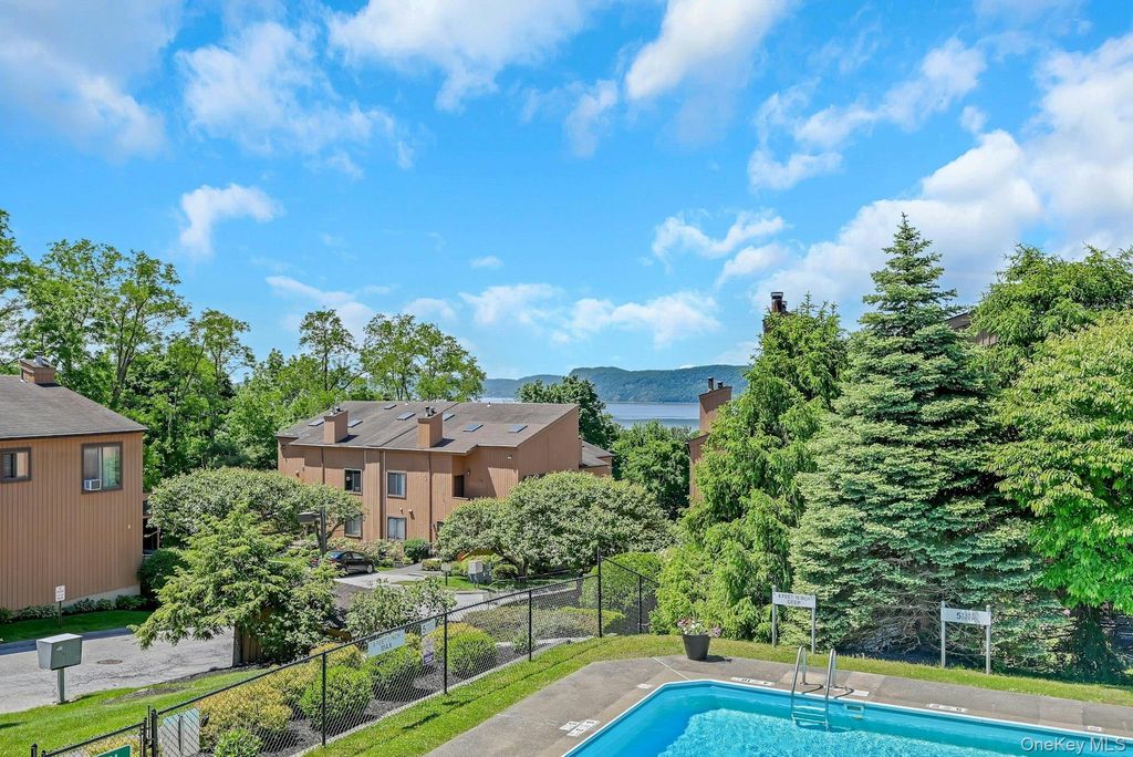 3 Hudson View Hill, Ossining, NY 10562