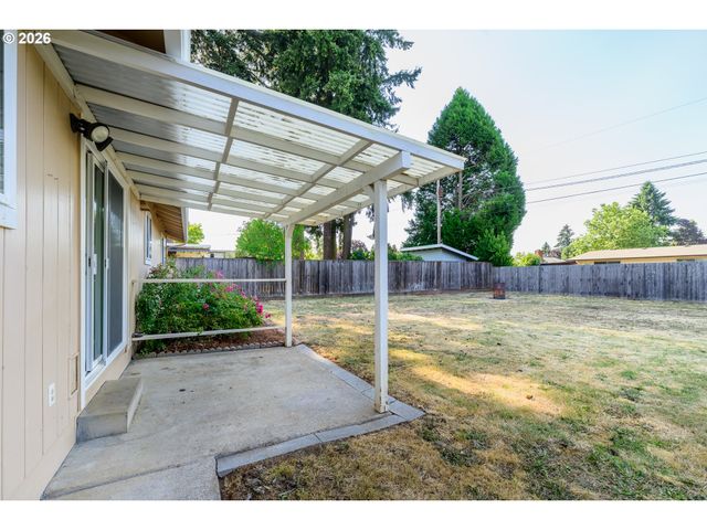165 E ROSEWOOD Ave, Eugene, OR 97404