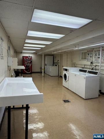 2350 Linwood Avenue 1D, Fort Lee, NJ 07024