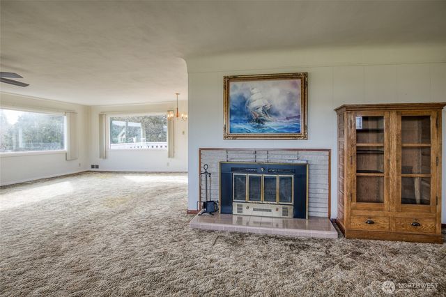 1007 Riverview Drive, Aberdeen, WA 98520