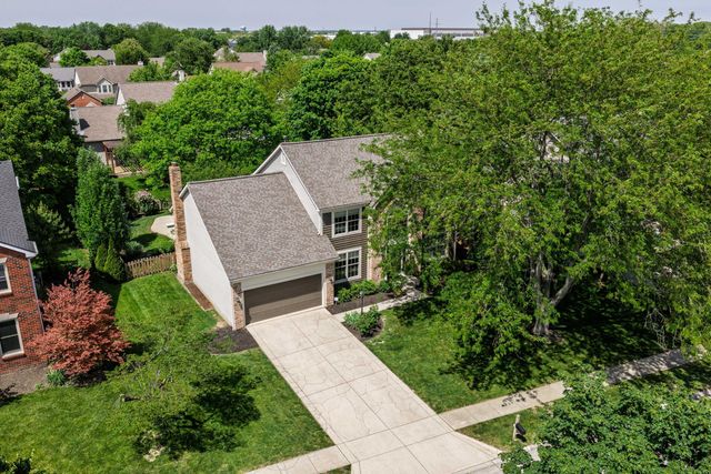 4500 Huntwicke Drive, Hilliard, OH 43026