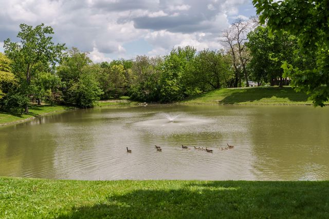 4500 Huntwicke Drive, Hilliard, OH 43026