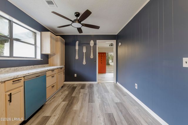 3980 Walterboro Highway, Varnville, SC 29944