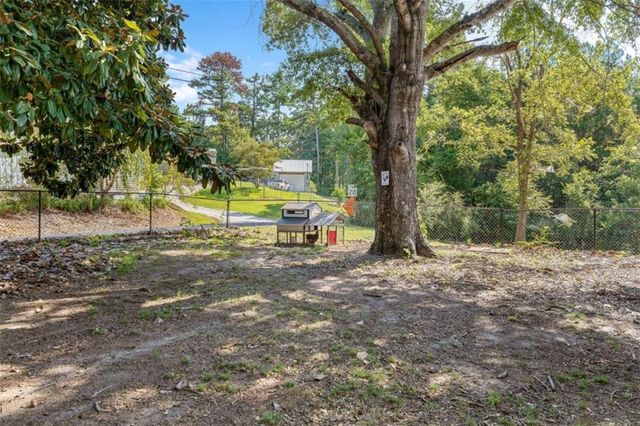 283 Easy Street, Toccoa, GA 30577