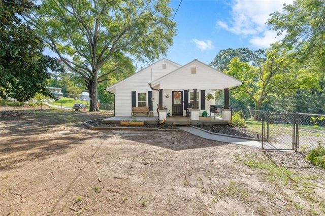 283 Easy Street, Toccoa, GA 30577