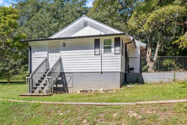 283 Easy Street, Toccoa, GA 30577
