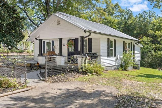 283 Easy Street, Toccoa, GA 30577