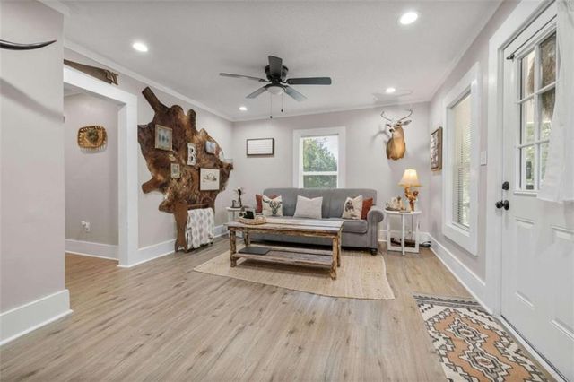 283 Easy Street, Toccoa, GA 30577