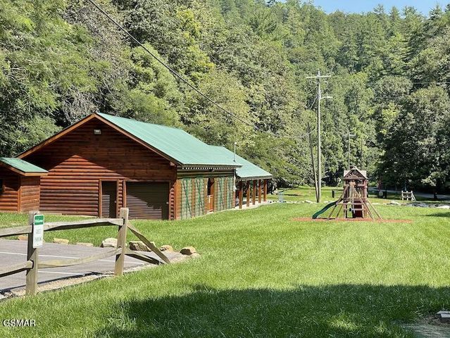 6 Stepping Stone Drive, Sevierville, TN 37862