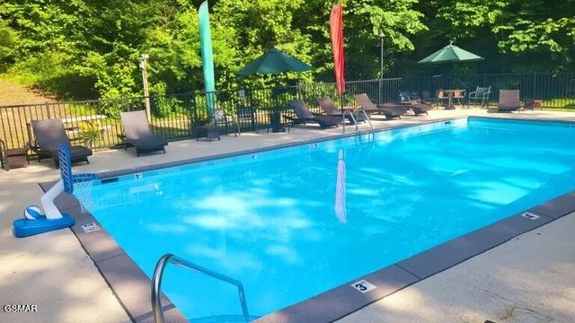 6 Stepping Stone Drive, Sevierville, TN 37862