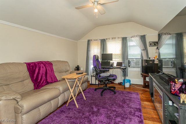 10008 Aetna Road, Cleveland, OH 44105