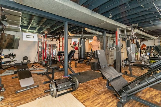 10008 Aetna Road, Cleveland, OH 44105