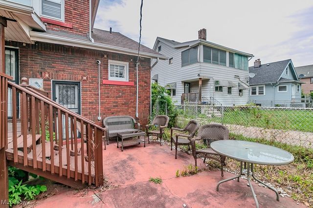 10008 Aetna Road, Cleveland, OH 44105