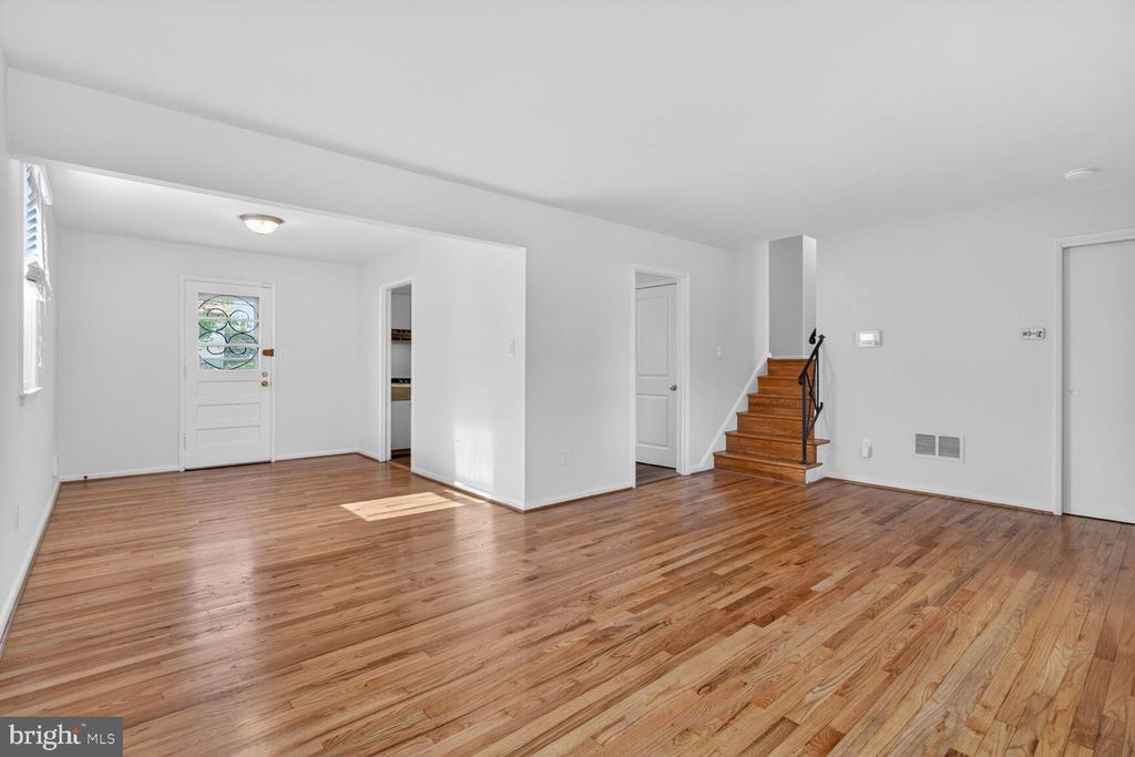 8506 CHURCH LN, Randallstown, MD 21133