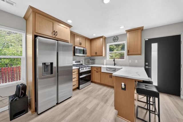 919 Old Canyon Road, Fremont, CA 94536