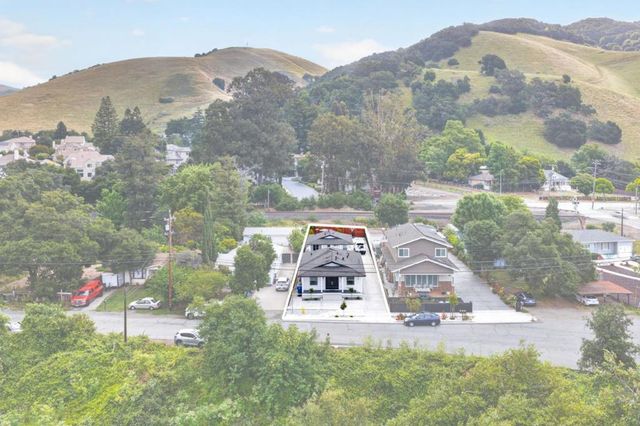 919 Old Canyon Road, Fremont, CA 94536