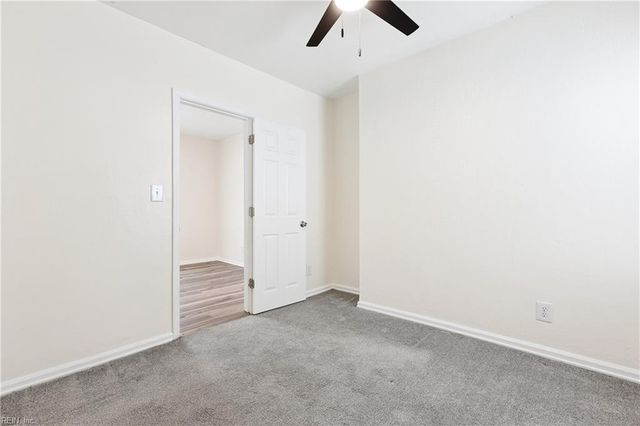 30 Maplewood ST, Hampton, VA 23669