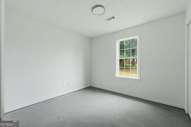 129 Old Highway 85, Senoia, GA 30276