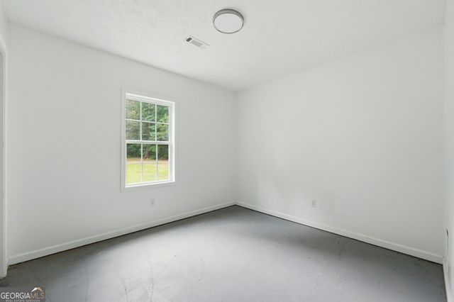 129 Old Highway 85, Senoia, GA 30276