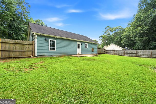 129 Old Highway 85, Senoia, GA 30276
