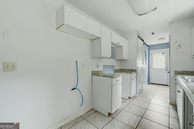 129 Old Highway 85, Senoia, GA 30276