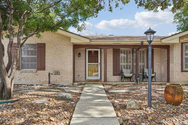 3607 FALLS CREEK DR, San Antonio, TX 78230