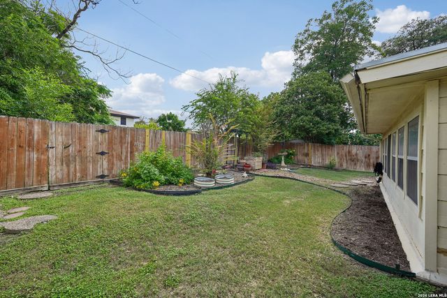 3607 FALLS CREEK DR, San Antonio, TX 78230