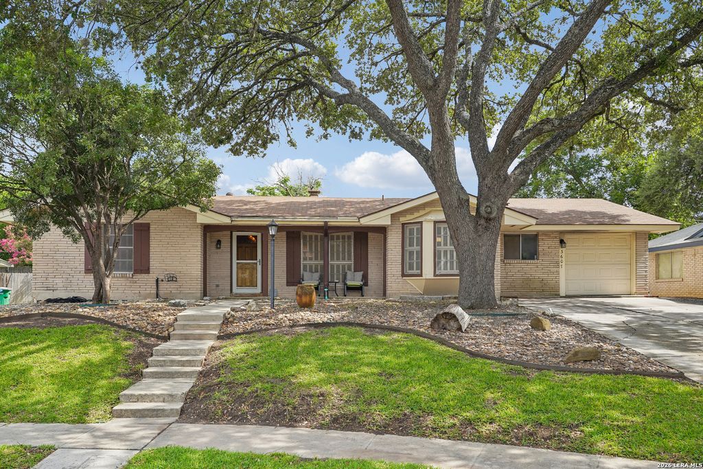 3607 FALLS CREEK DR, San Antonio, TX 78230