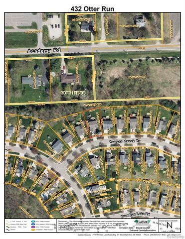 432 Otter Run Road, Holly, MI 48442