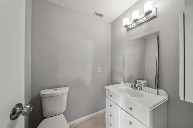 5827 Flax Bourton Street, Humble, TX 77346