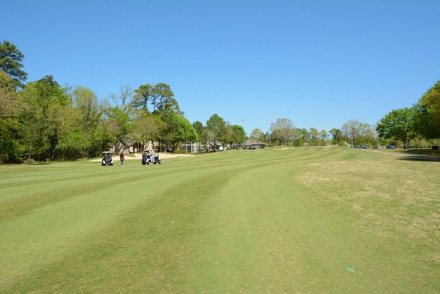 13151 Walden Road 211, Montgomery, TX 77356