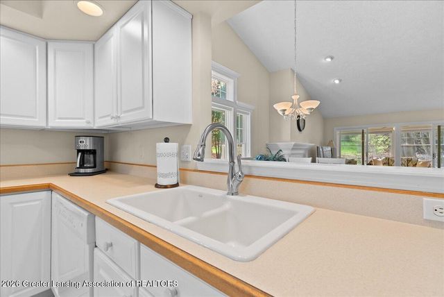 6212 E Timber View Drive, East Lansing, MI 48823