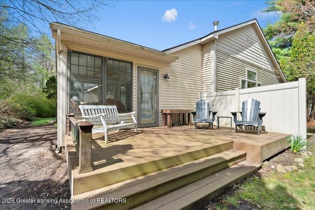 6212 E Timber View Drive, East Lansing, MI 48823