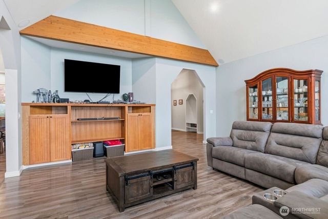 22109 161st Avenue E, Graham, WA 98338