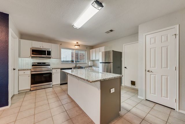 4125 Capstone Drive, Fort Worth, TX 76244