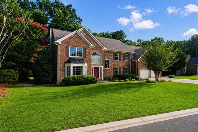 2416 Westport Circle SW, Marietta, GA 30064