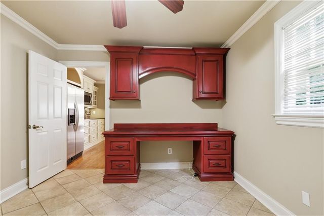 2416 Westport Circle SW, Marietta, GA 30064