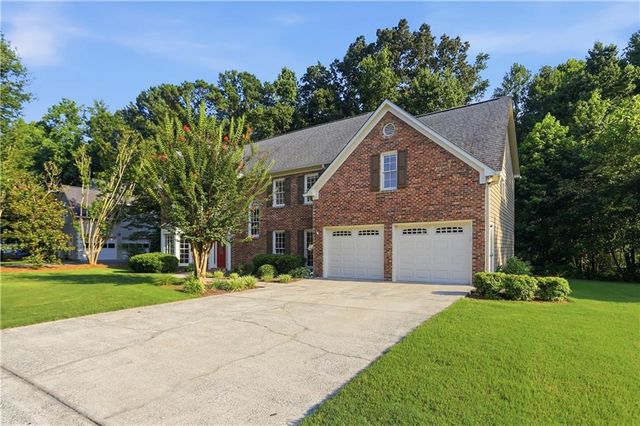 2416 Westport Circle SW, Marietta, GA 30064