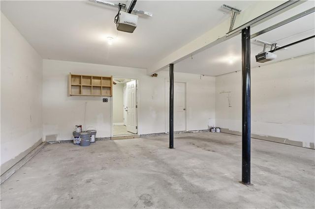 2416 Westport Circle SW, Marietta, GA 30064