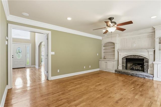 2416 Westport Circle SW, Marietta, GA 30064