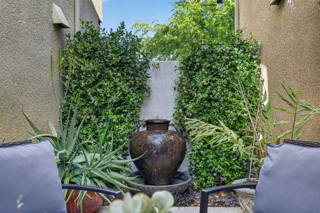 1617 Parkside Way, Roseville, CA 95747