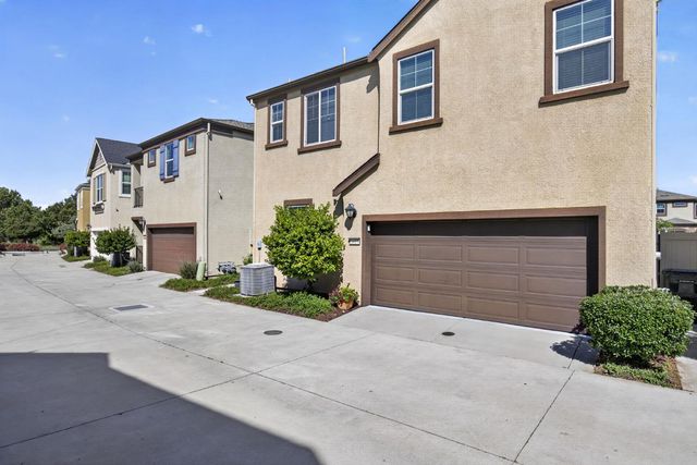1617 Parkside Way, Roseville, CA 95747