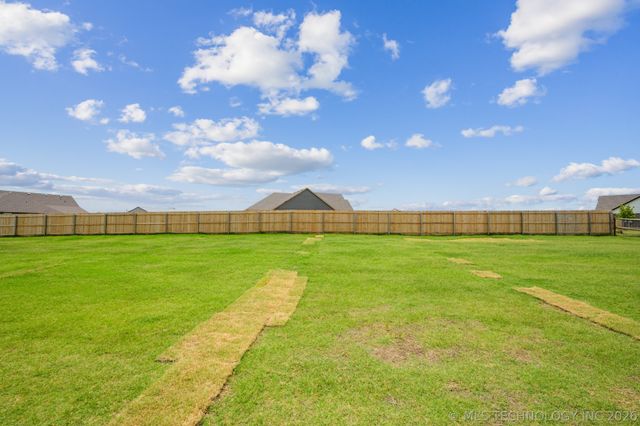 15454 S 36th East Avenue, Bixby, OK 74008