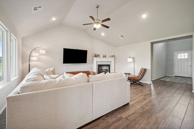 15454 S 36th East Avenue, Bixby, OK 74008
