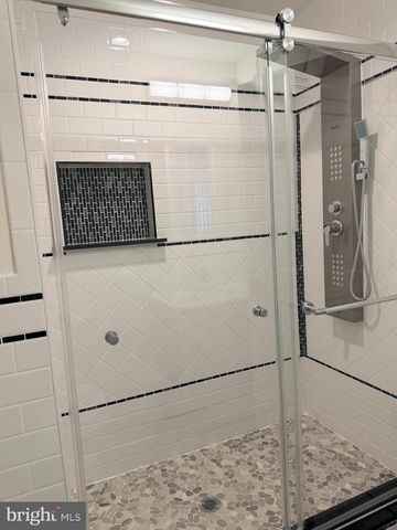 2035 N ORIANNA ST, Philadelphia, PA 19122