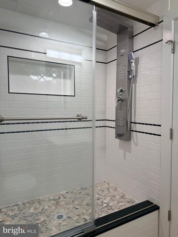 2035 N ORIANNA ST, Philadelphia, PA 19122