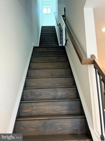 2035 N ORIANNA ST, Philadelphia, PA 19122