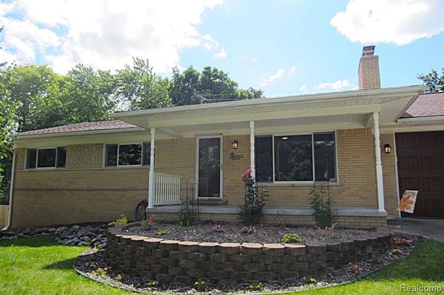 52477 Pappy Lane, Shelby Twp, MI 48316
