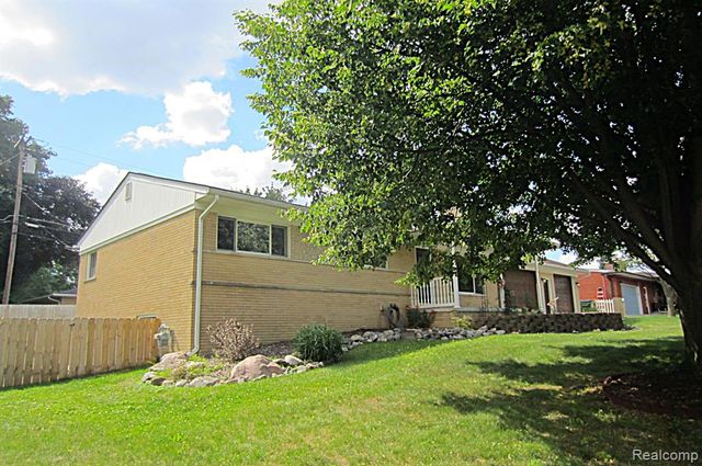 52477 Pappy Lane, Shelby Twp, MI 48316